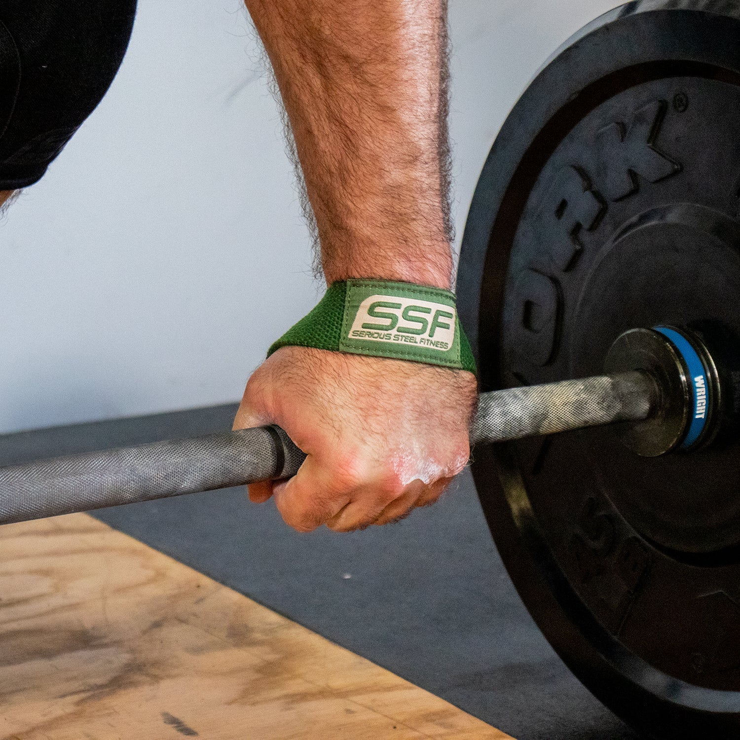 Classic lifting straps for Olympic weightlifters -  six-pack